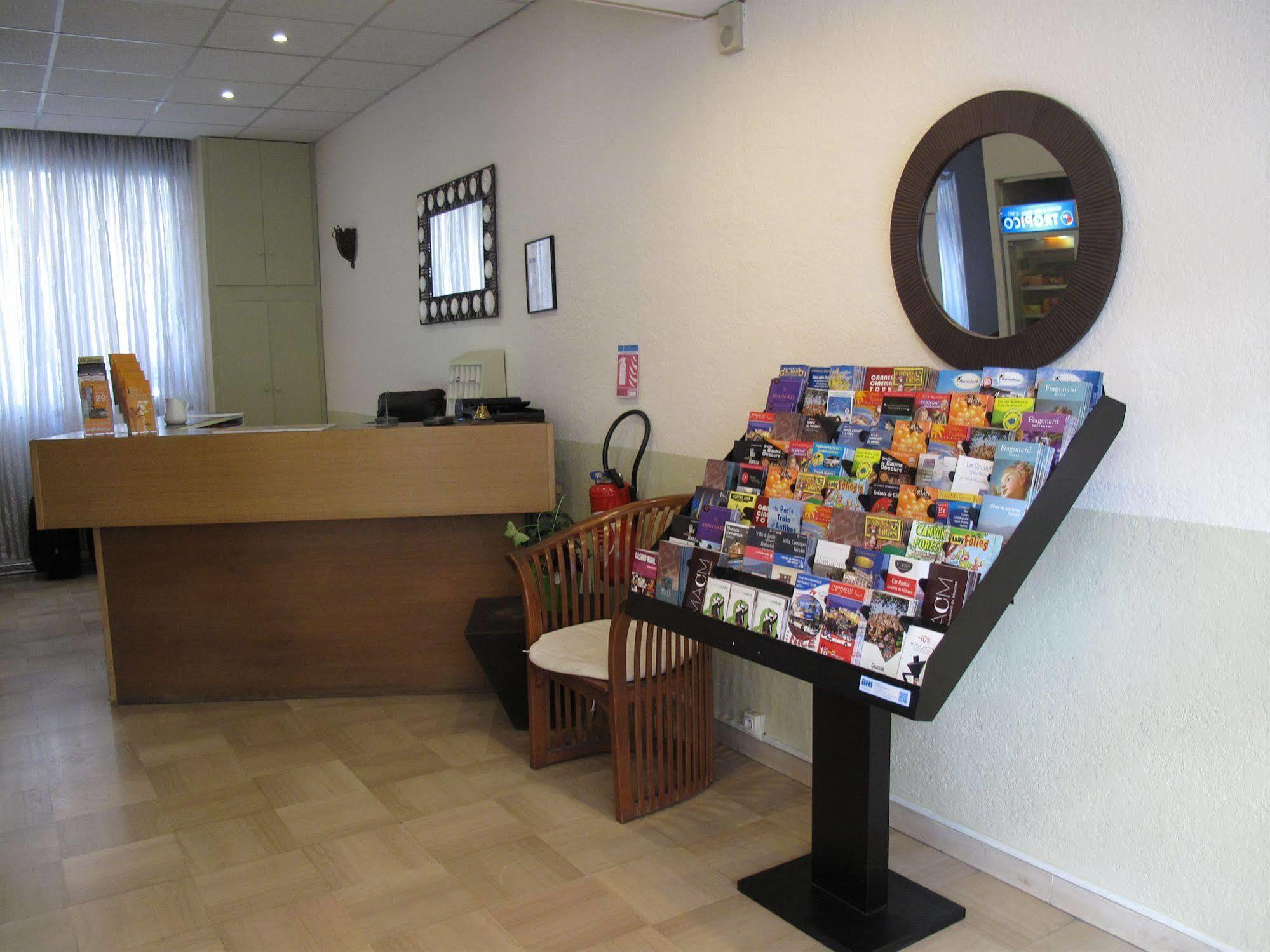 Hotel Alcove 3*